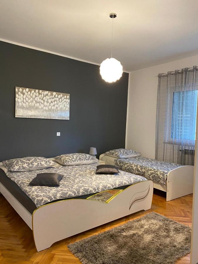 Apartment Viki Lozovac Esterno foto