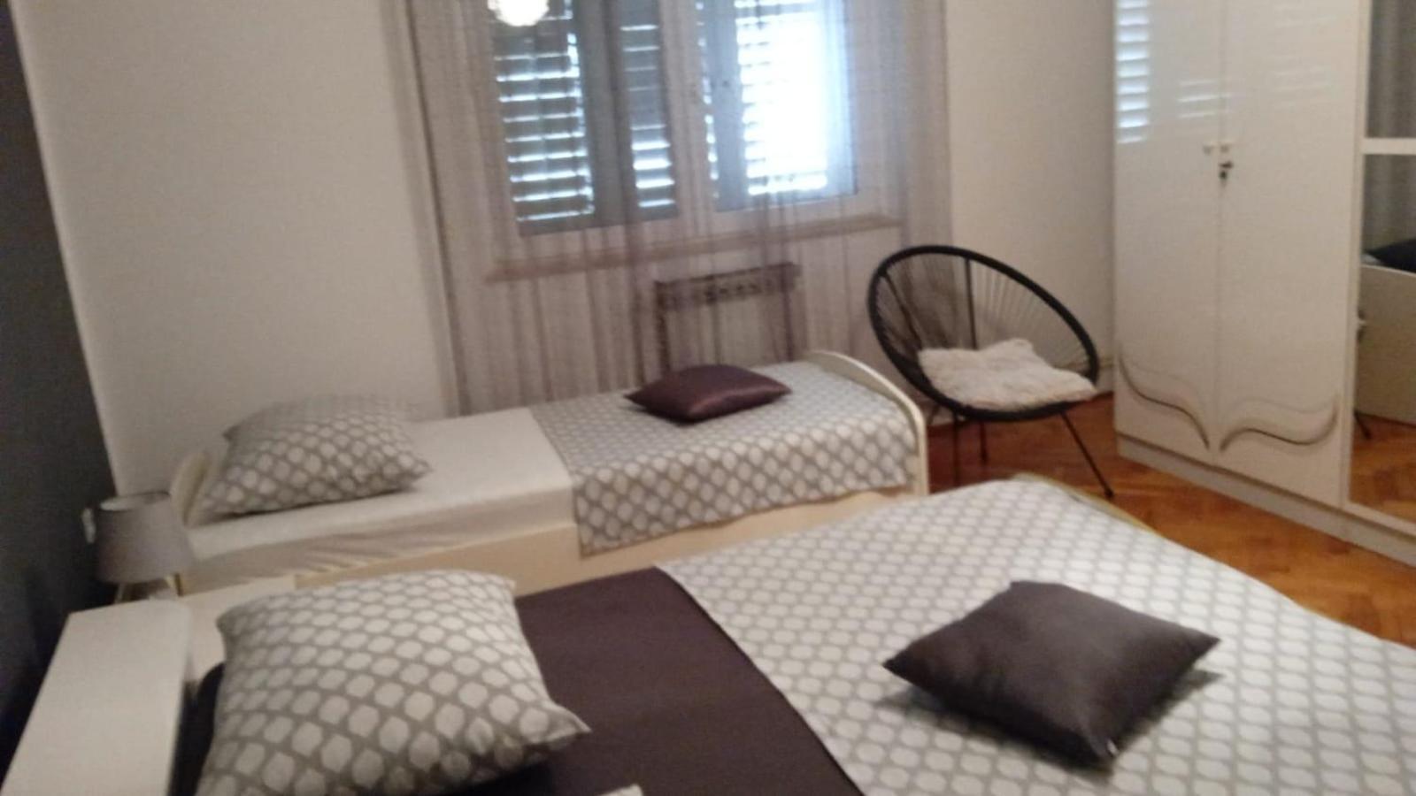 Apartment Viki Lozovac Esterno foto